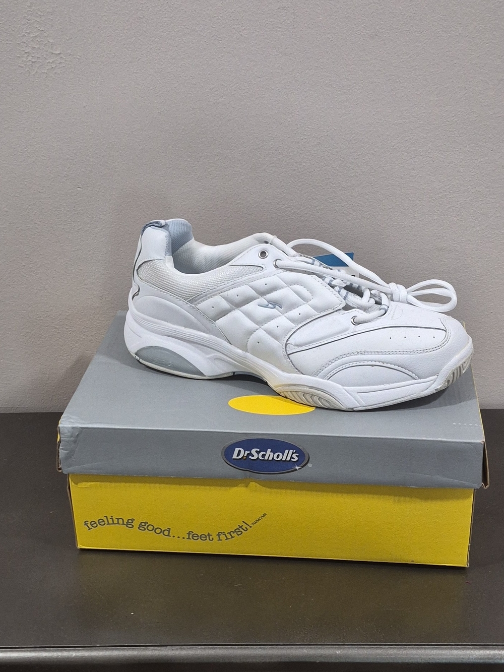 Dr. Scholl's White Athletic Walking Sneakers